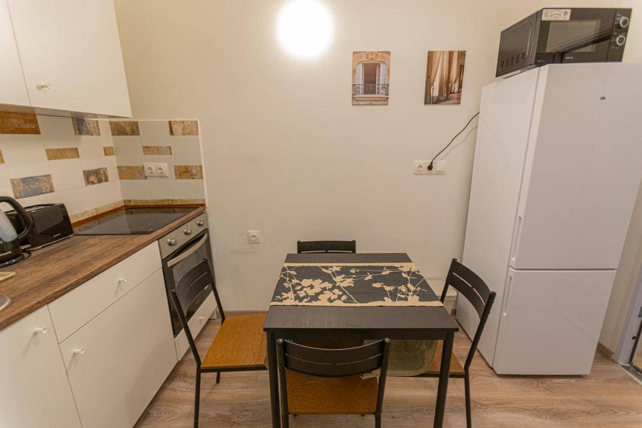 Downtown Studio Flat In Budapest, Mona Eksteriør bilde
